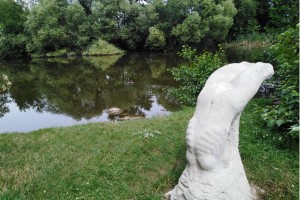 Radtour Ladeburg: Kunstobjekt am Dorfteich (Nähe Schäferpfuhl)