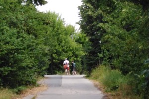 Radtour Ladeburg: Radfahrer Schmetzdorfer Straße